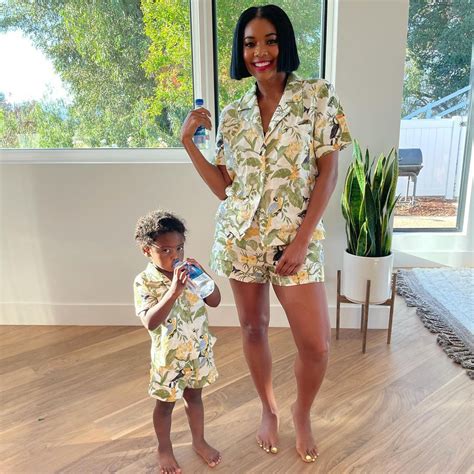 Mini me: Moms & Daughters Twinning 